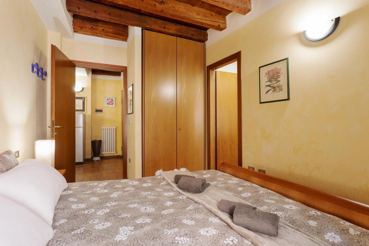 Apartamento Citta Antica Charming Flat Verona Exterior foto