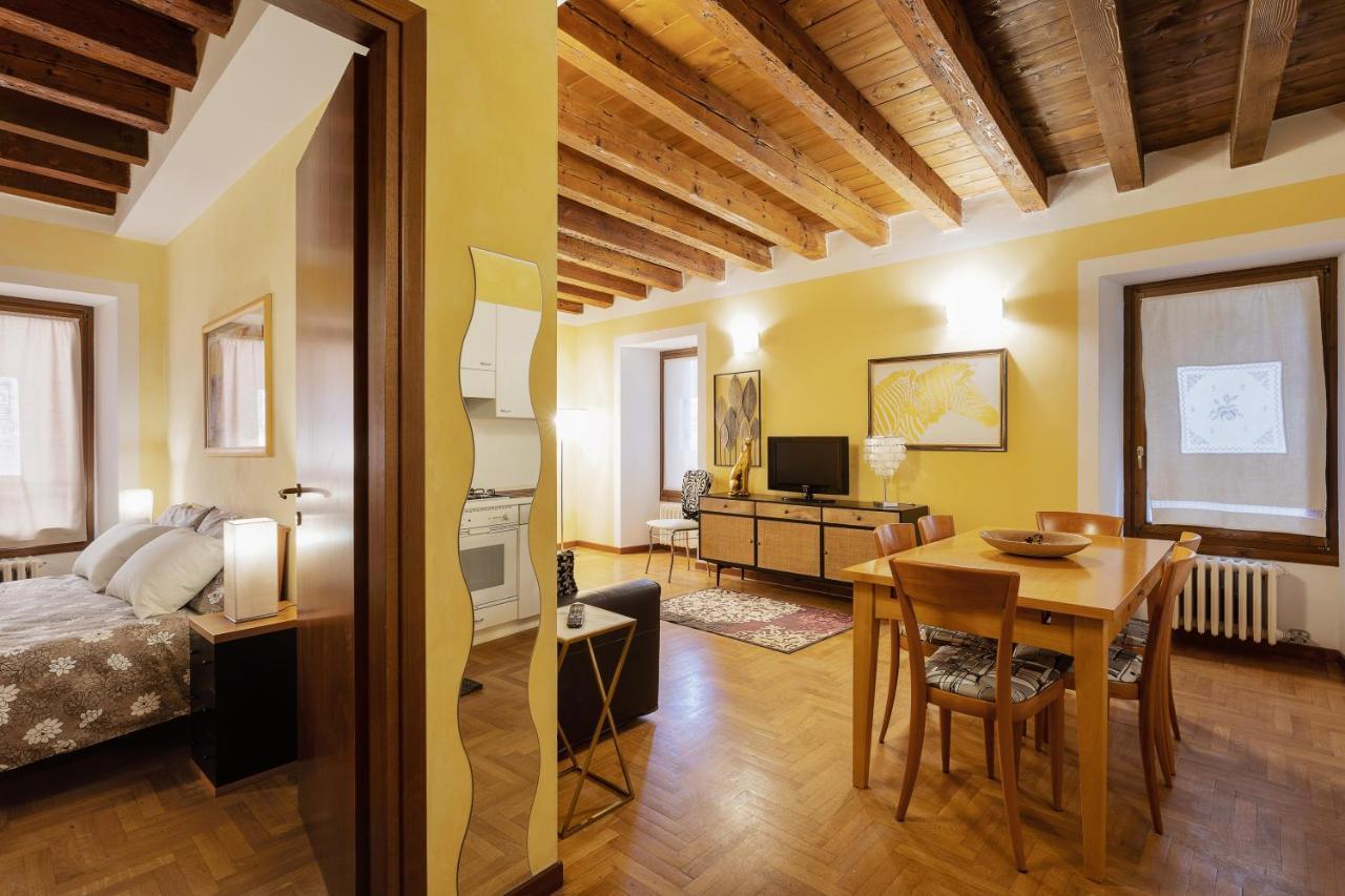 Apartamento Citta Antica Charming Flat Verona Exterior foto