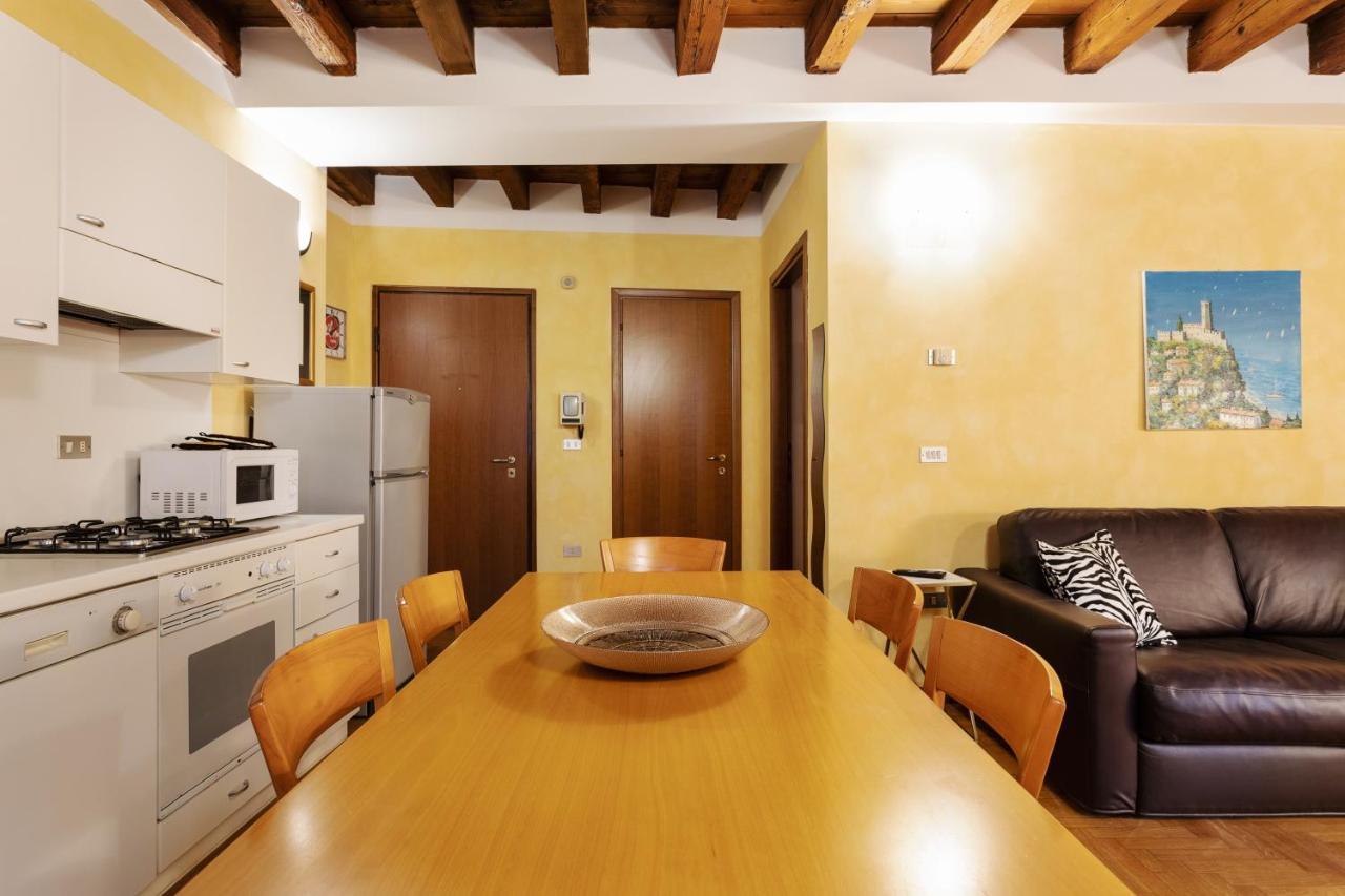Apartamento Citta Antica Charming Flat Verona Exterior foto